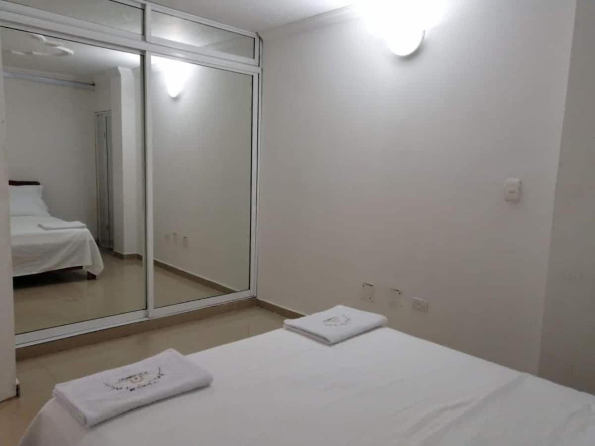 La Casita De Max Y Tim Apt 202 Картахена Экстерьер фото